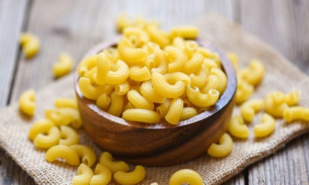 Cemilan Makaroni Yang Bentuk Kecil Dan Gurih