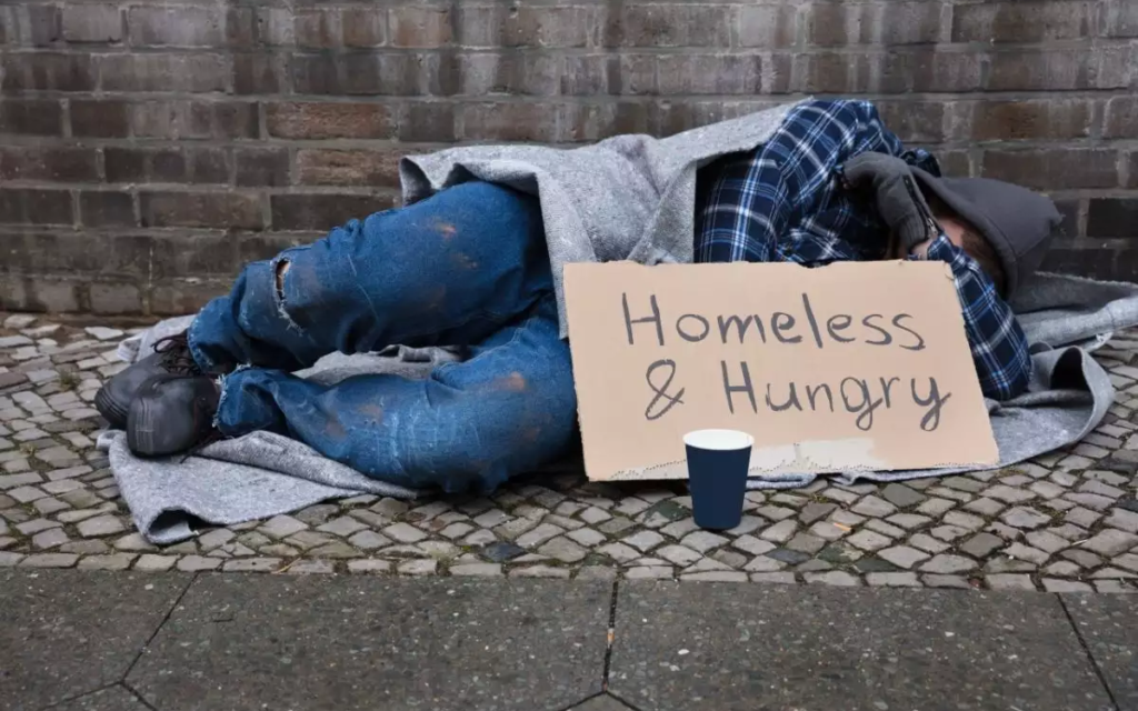Seseorang Homeless Yang Tidak Memiliki Tempat Tinggal