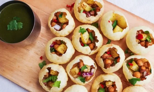 Hidangan India Paling Populer Di Sosial Media Pani Puri