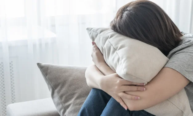 Mengalami Kondisi Depresi Atau Gangguan Kesehatan Mental
