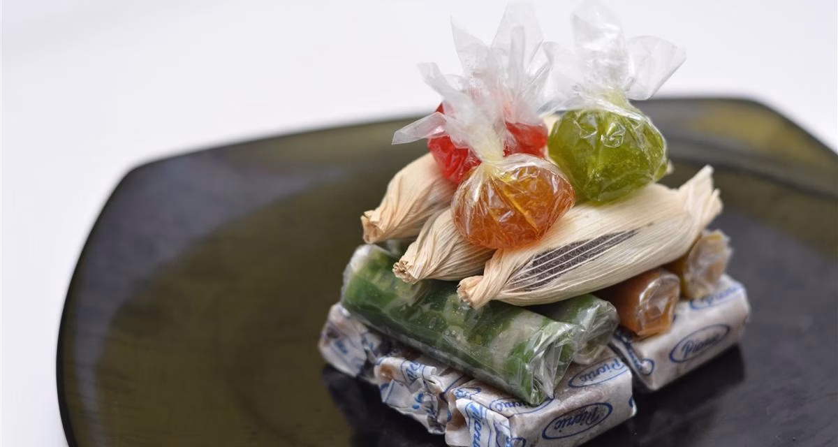 Camilan Khas Indonesia Dodol Dengan Tekstur Lengket