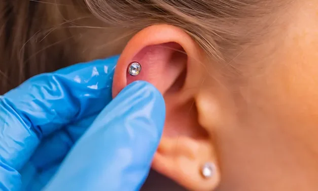 Praktik Tindik Atau Piercing Pada Anggota Tubuh