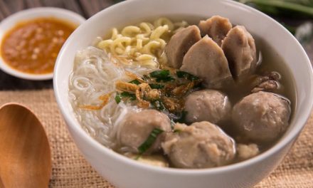 Makanan Terpopuler Indonesia Sebuah Bakso Serta Kuahnya