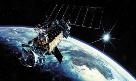 Orbit Benda Langit Atau Sebuah Satelit Buatan Zaman Modern