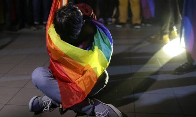 Penyimpangan Gaya Seksual Terdapat Pada LGBT