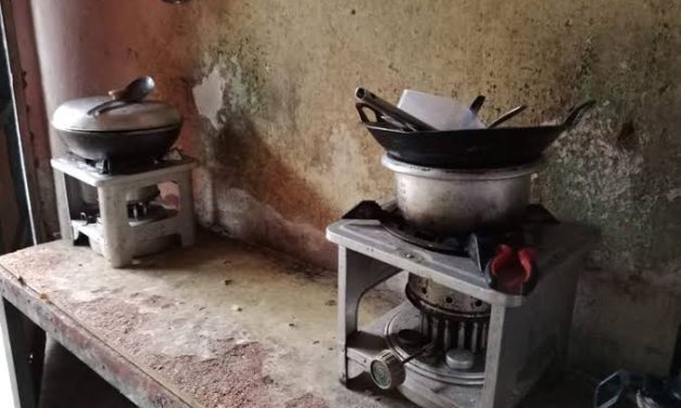 Pemakaian Alat Masak Berupa Kompor Minyak Tanah