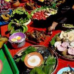 Persembahan Sesajen Untuk Sebuah Pemujaan