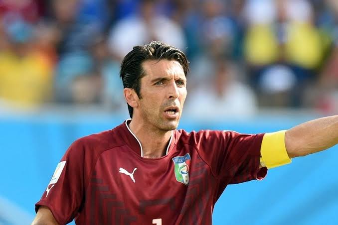 Seorang Legenda Kiper Penjaga Gawang Gianluigi Buffon