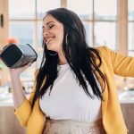 Suatu Pengeras Suara Speaker Dengan Via Bluetooth